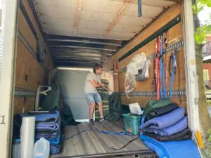 How can I know which storage unit I need for my move?