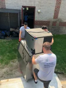 How to move a piano without hiring a piano moving company